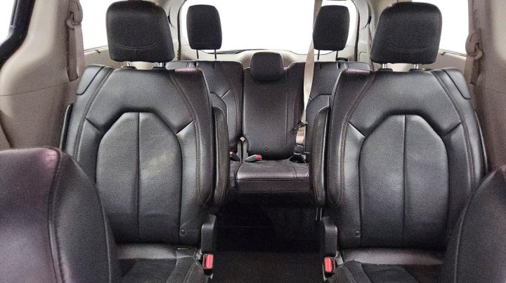 CHRYSLER Pacifica Touring L 2019