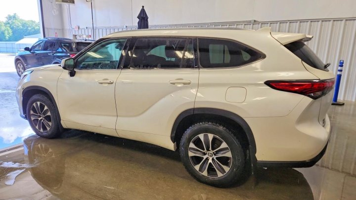 Toyota Highlander Xle 2021