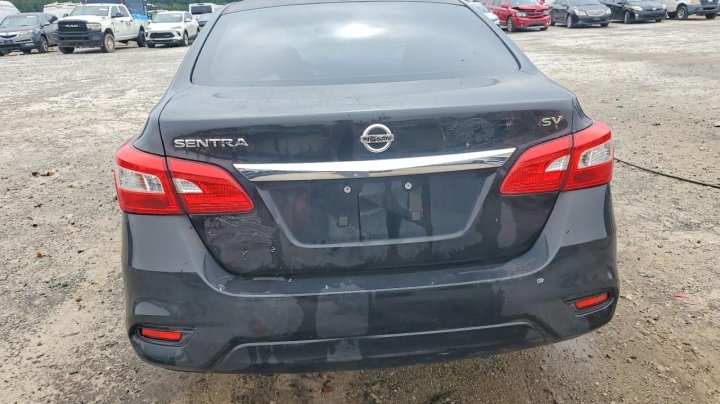 Nissan Sentra Sv 2019