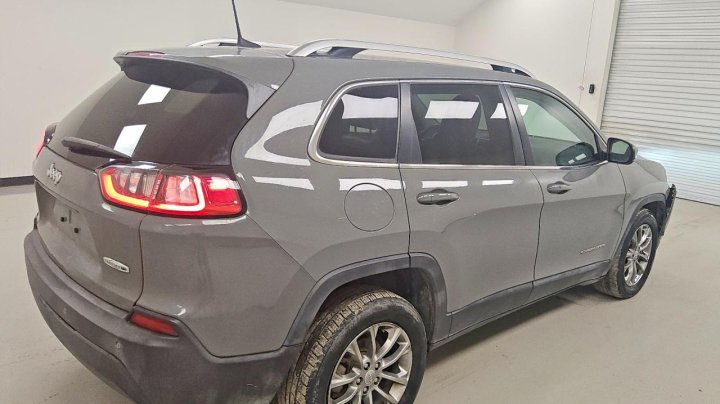 JEEP Cherokee Latitude Plus 2020