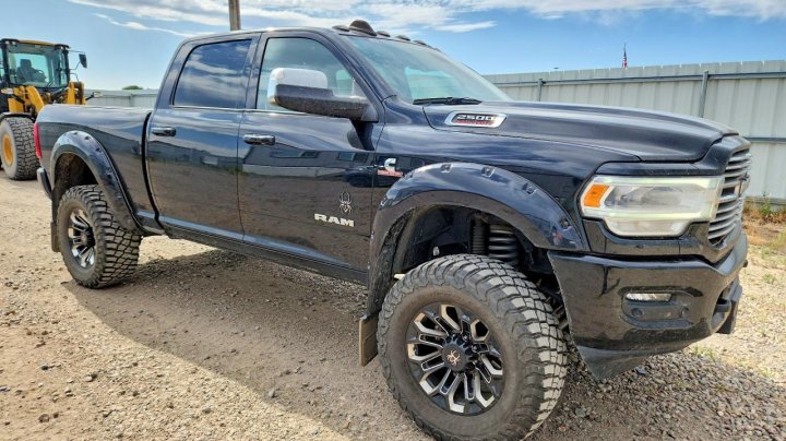 RAM 2500 Laramie 2022