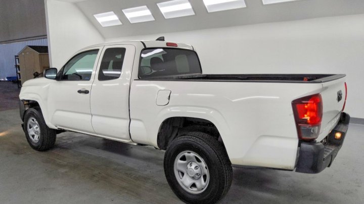 Toyota TACOMA Sr 2021