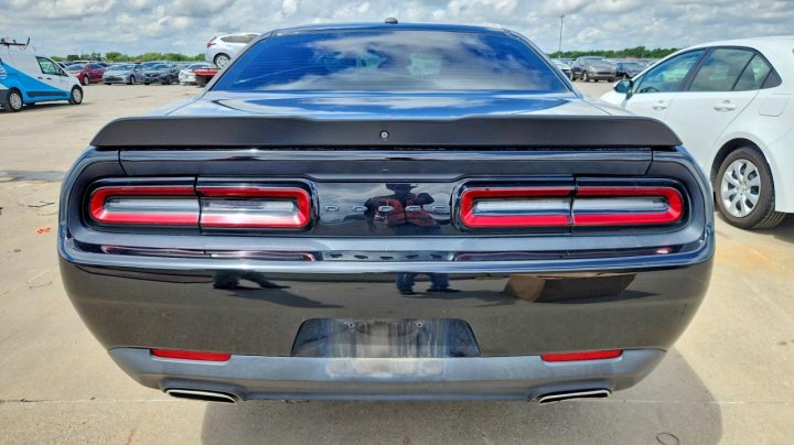 Dodge Challenger Sxt 2021