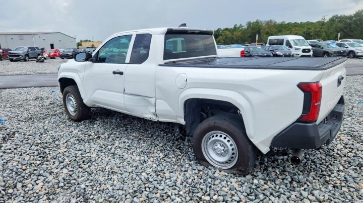 Toyota TACOMA Sr 2024